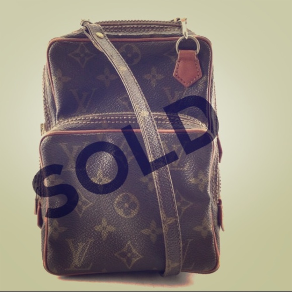 SOLD-Louis Vuitton Monogram Messenger Bag
